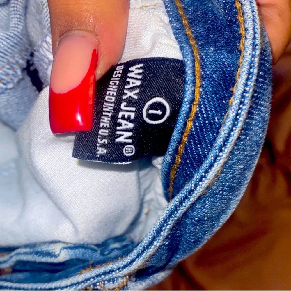 Jeans - Picture 5 of 5